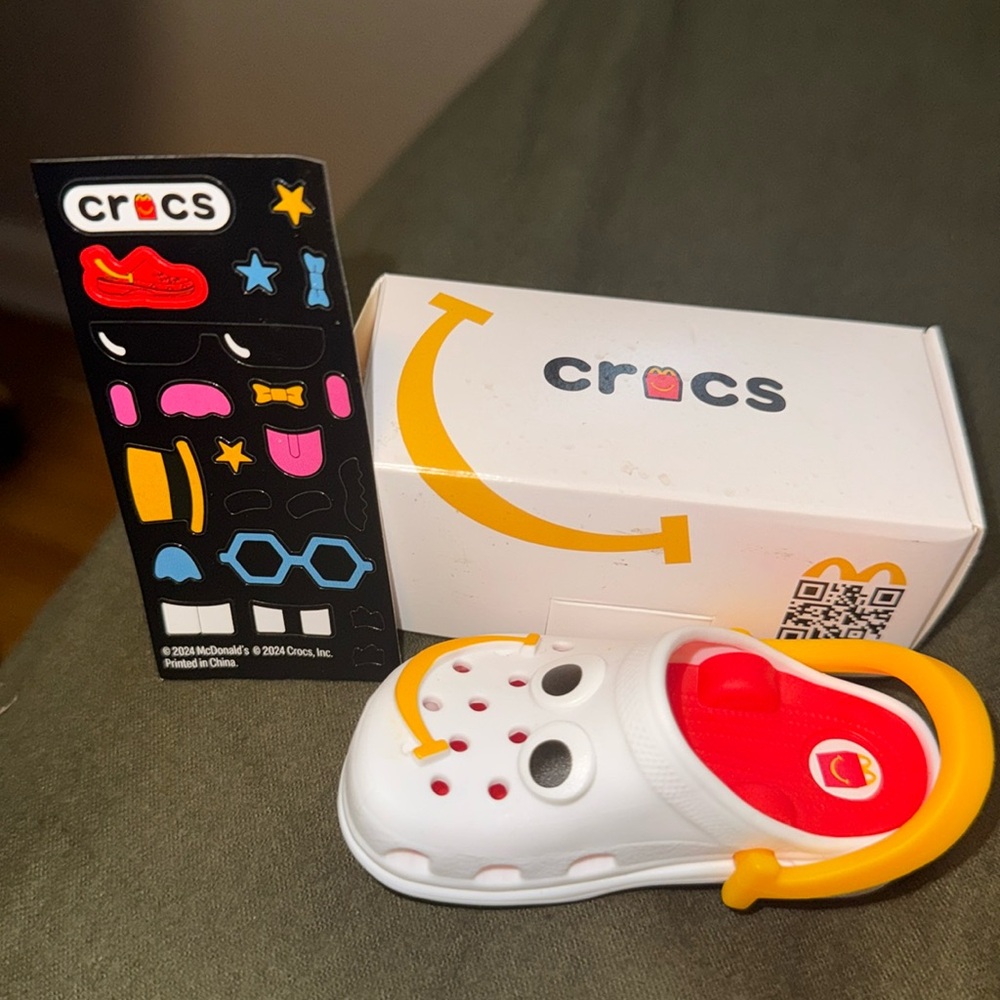 RARE LIMITED EDITION MCDONALDS FAST FOOD X CROCS 😍 GWP!
